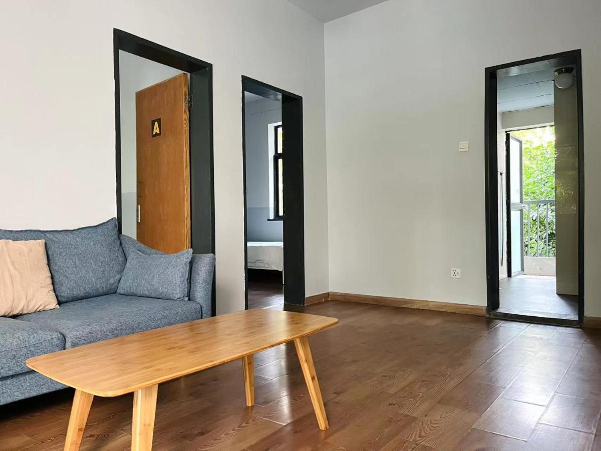 Shenzhen Loft Youth Hostel Bagian luar foto