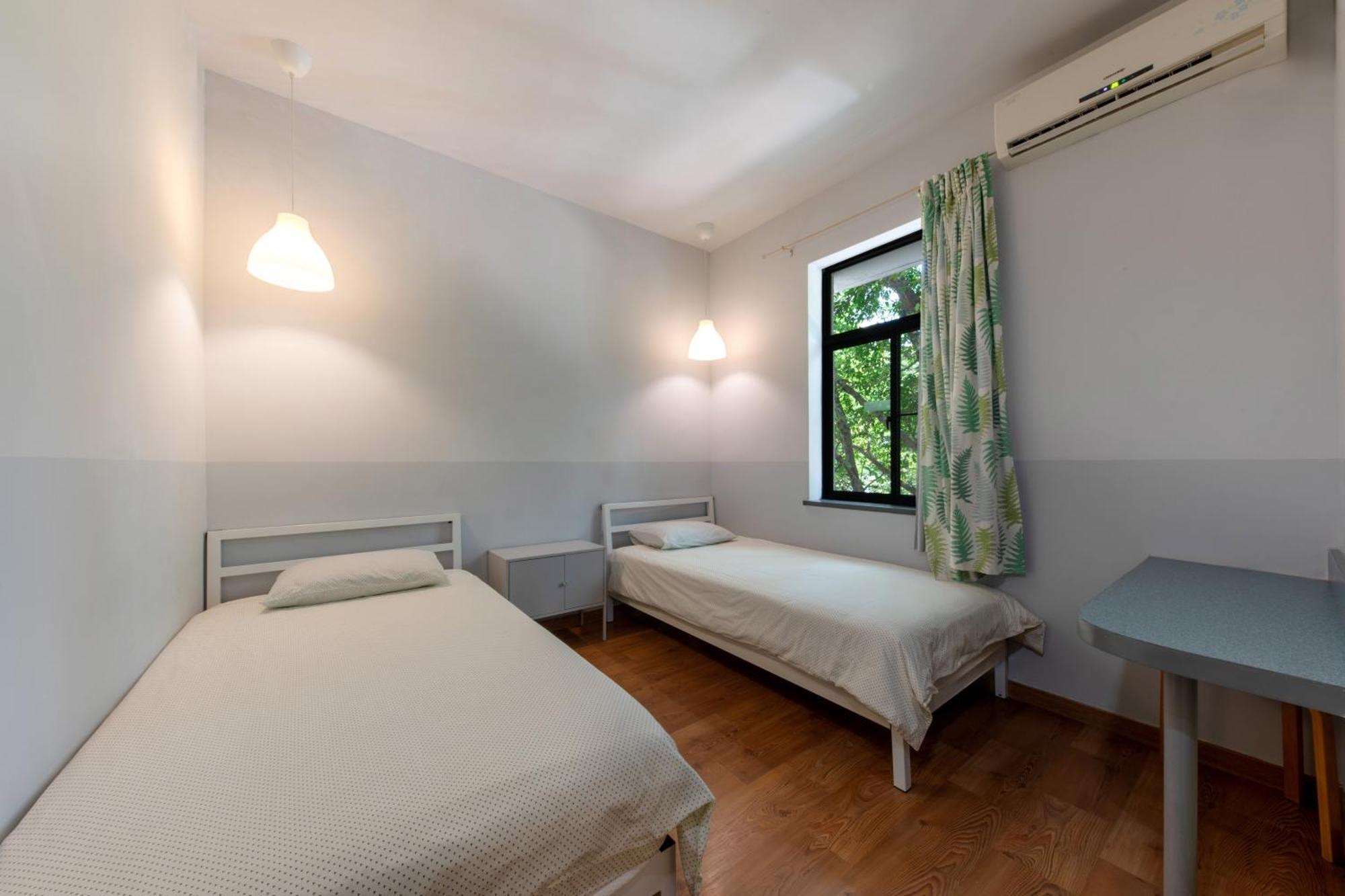 Shenzhen Loft Youth Hostel Bagian luar foto